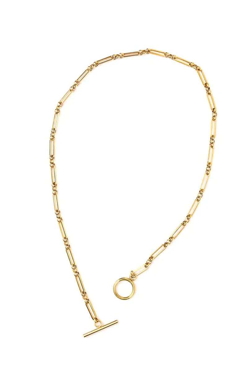 18K stainless steel toggle chain necklace in gold, tarnish resistant and waterproof, perfect for daily wear.