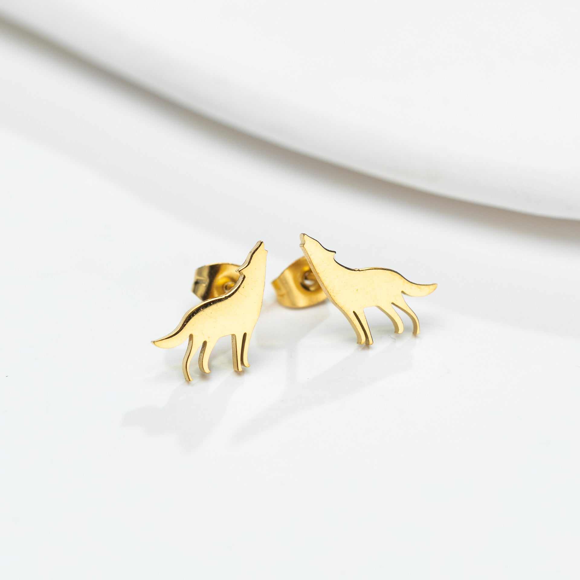 Female Japan and South Korea gold wolf animal ear studs jewelry
