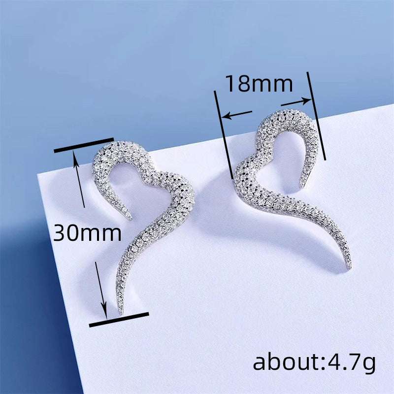 Heart-shaped zircon stud earrings in white gold plated copper, 30mm by 18mm, women's fashion jewelry