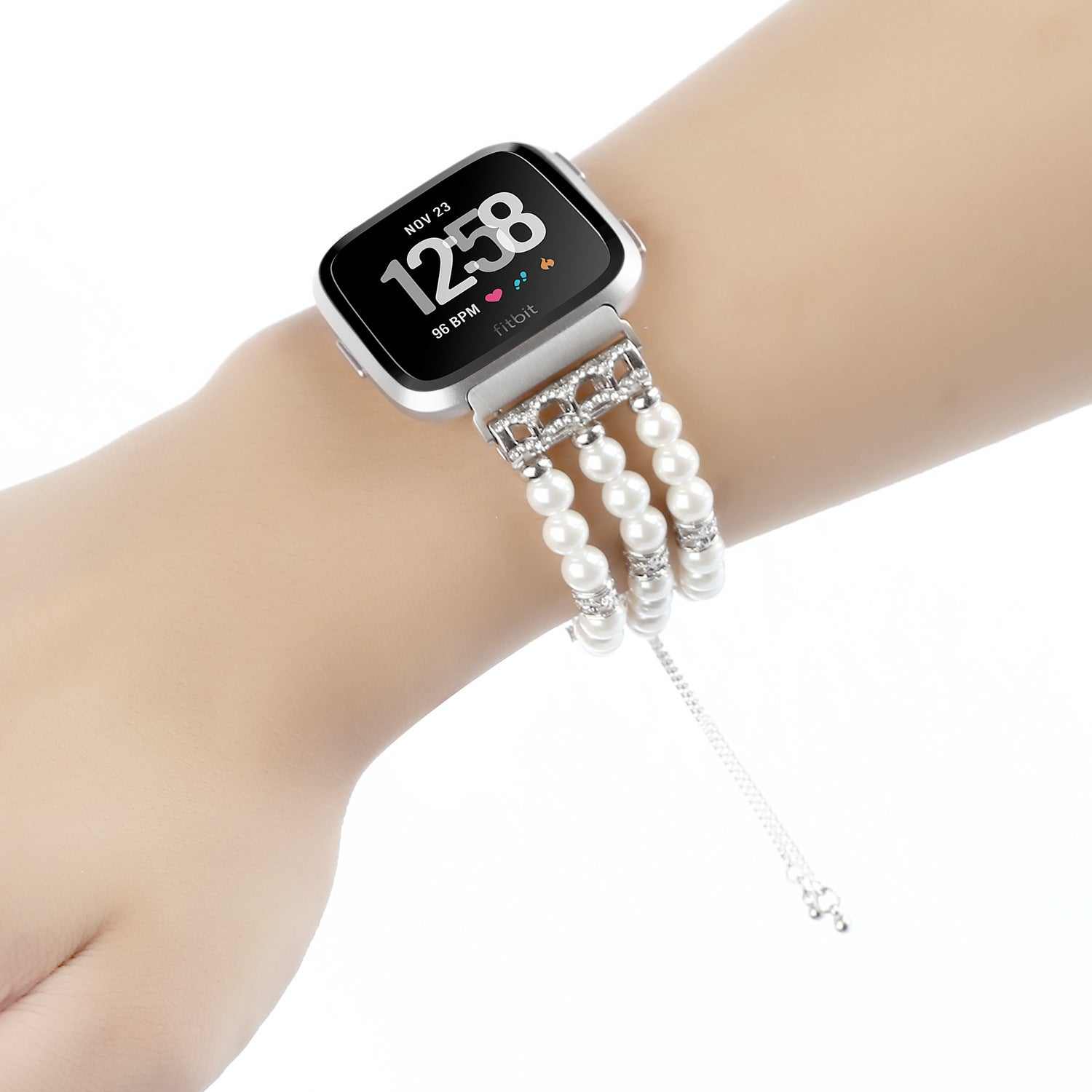 Pearl strap wristband with pearls and alloy on smartwatch wrist