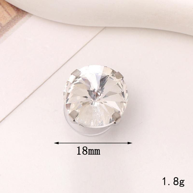 18mm bright crystal shoe ornament showcasing a stunning round design, perfect for footwear embellishments.