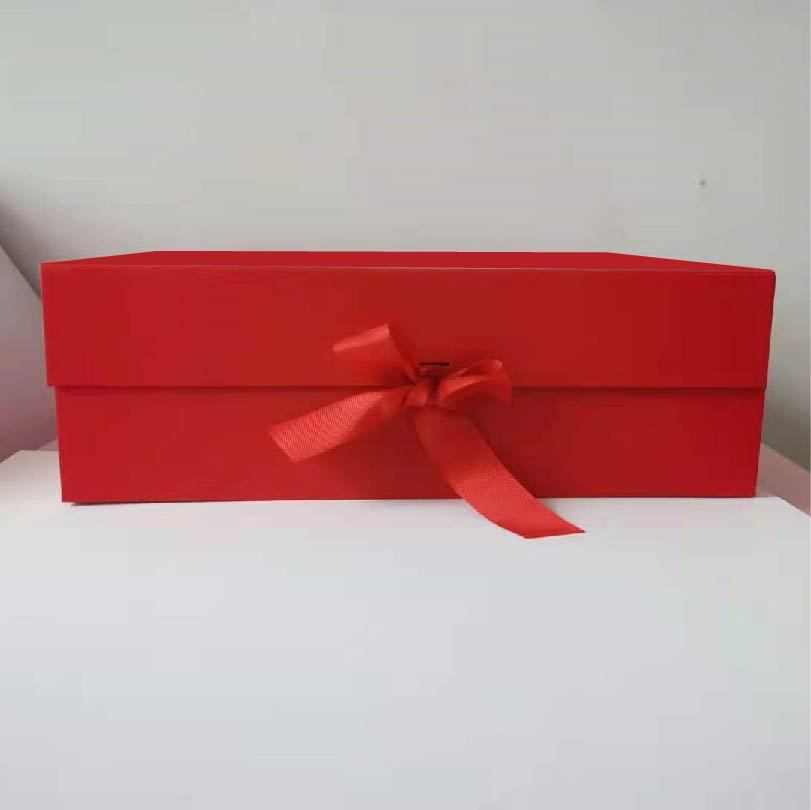 Personalised Wedding Gift Box Bridal Party Gift Custom Gift Box