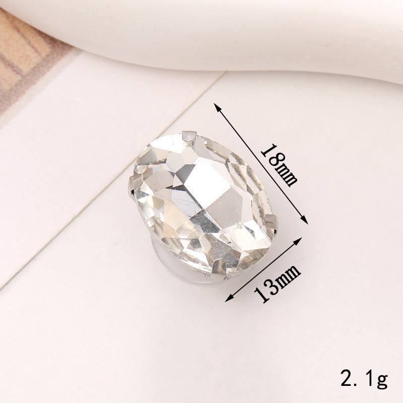 Bright Pearl Flower Shoe Ornament featuring a sparkling crystal embellishment measuring 18mm by 13mm.
