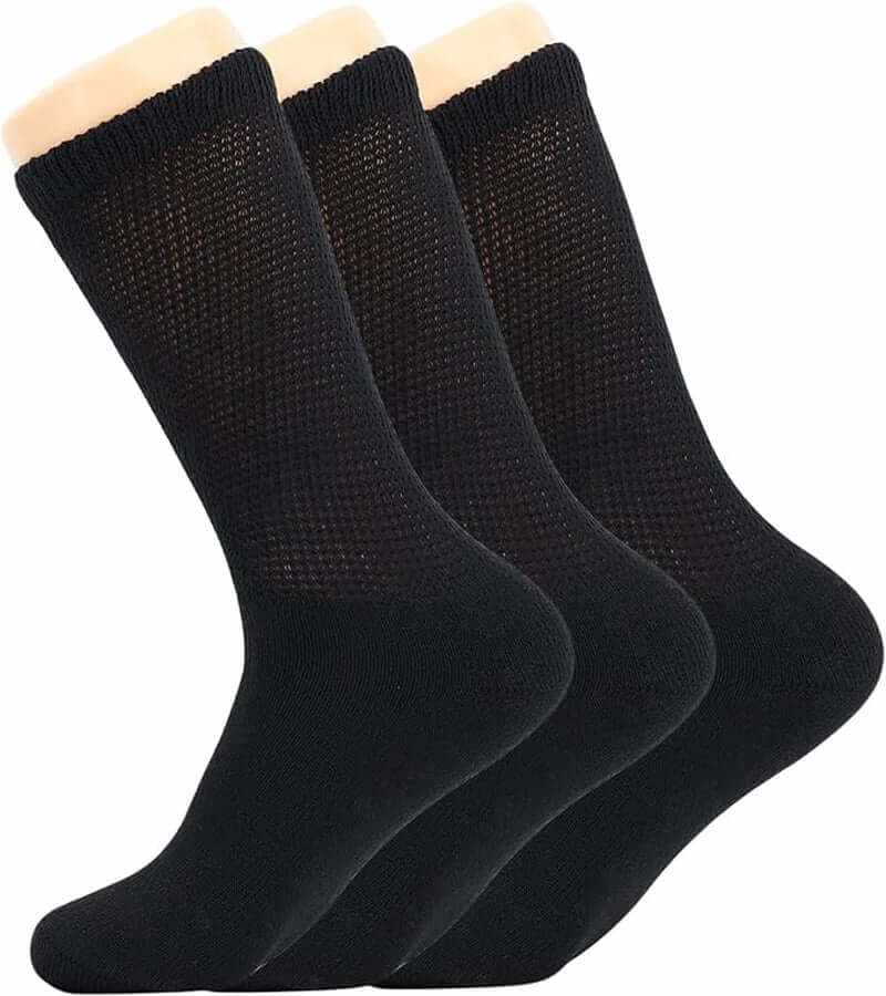 3 pairs of men's diabetic loose fit crew socks in black, designed for comfort and circulation support.