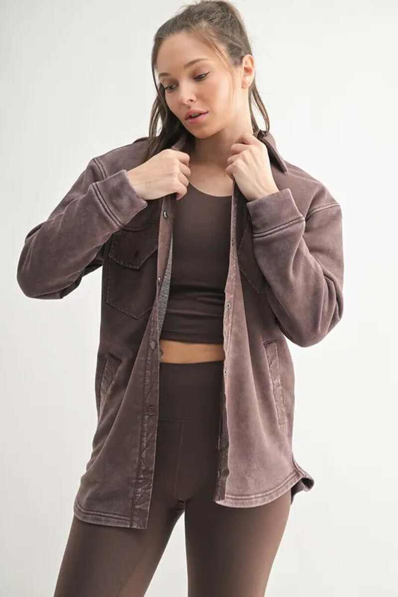 MONO B snap-on shacket in mauve, featuring pockets, styled with a brown tank top and leggings.