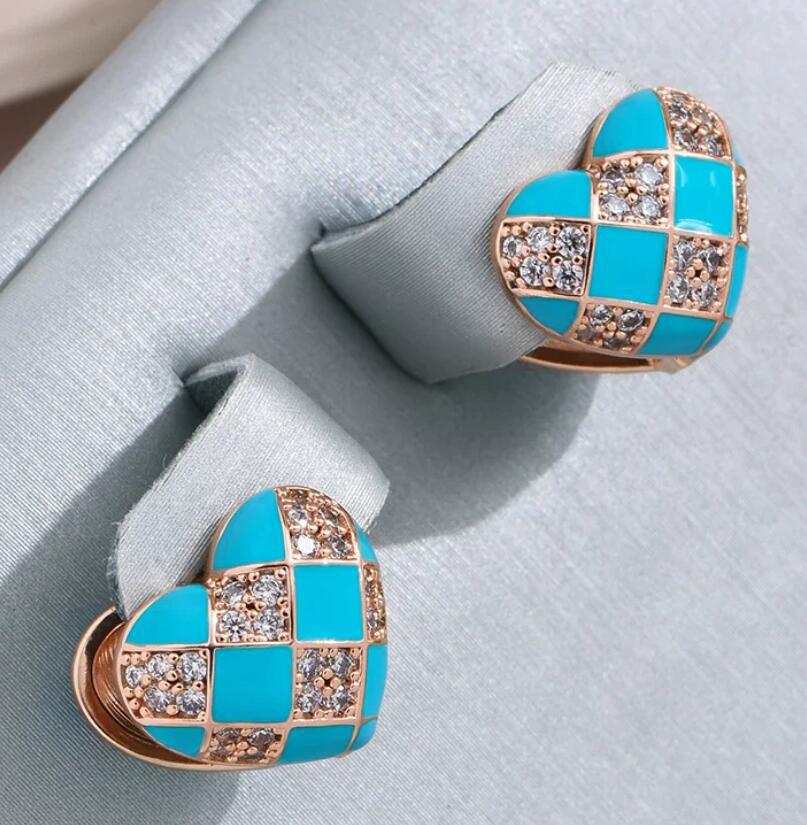 Heart-shaped plaid stud earrings with turquoise blue and crystal accents in gold electroplated copper